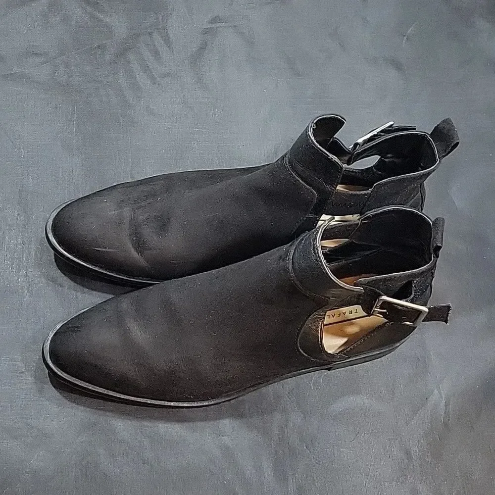 ZARA TRAFALUC ADJUSTABLE BUCKLE CLOSURE ANKLE BOOT